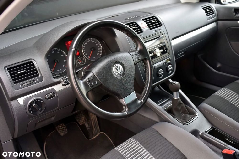 Volkswagen Golf 1.6 United - 10