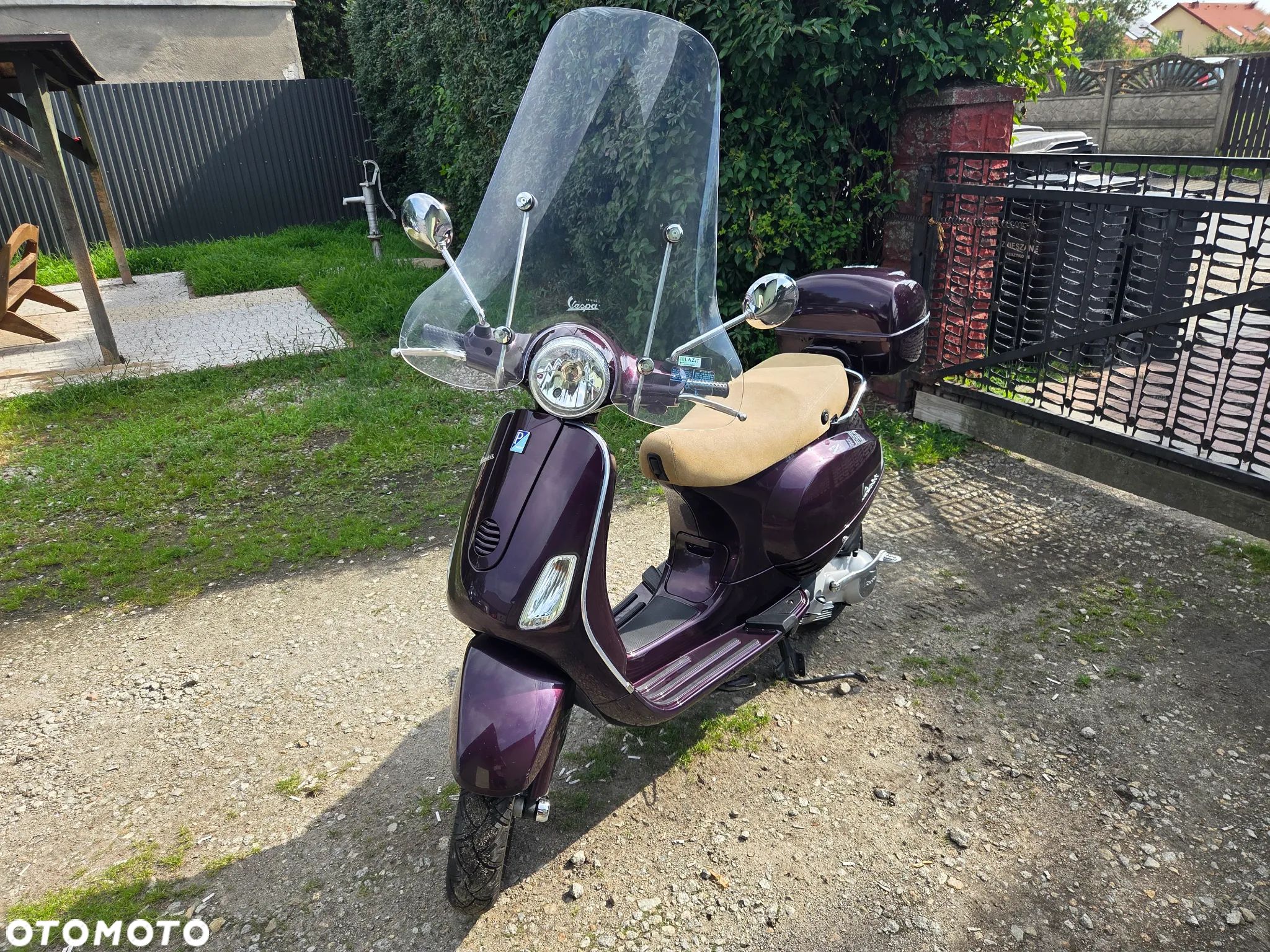Piaggio Vespa - 1