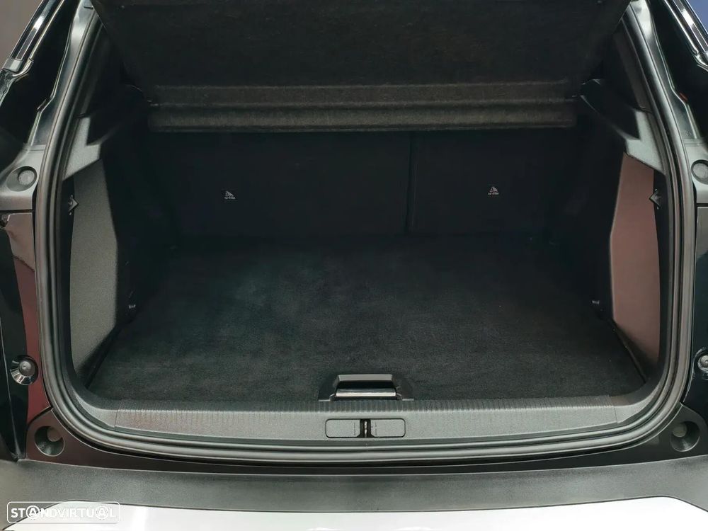 Peugeot 2008 1.5 BlueHDi Allure Pack EAT8 - 49