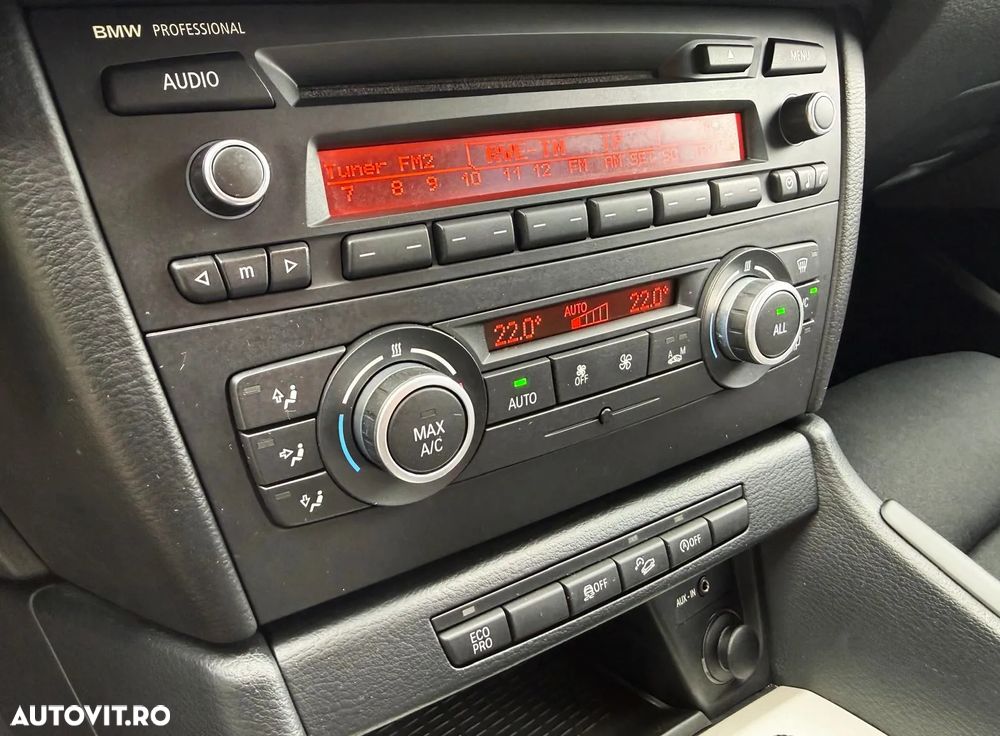 BMW X1 xDrive20d Sport Line - 7