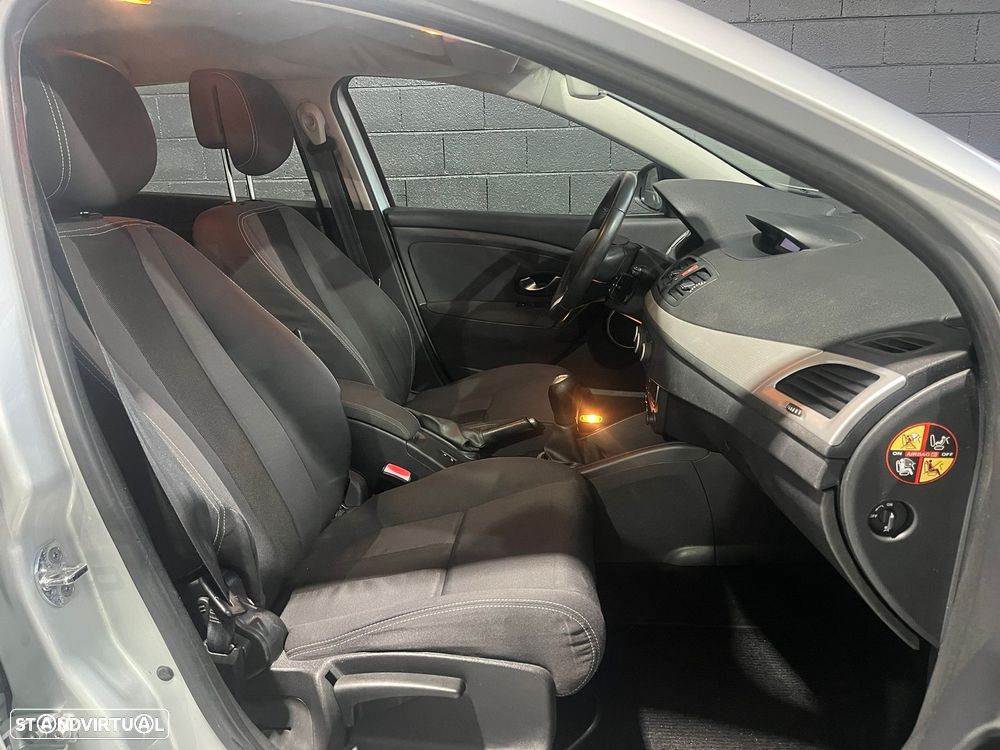 Renault Mégane Sport Tourer 1.5 dCi Dynamique - 10