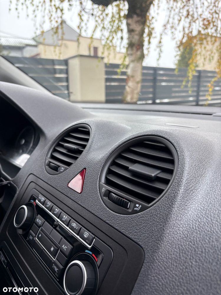 Volkswagen Caddy Trendline BMT - 15