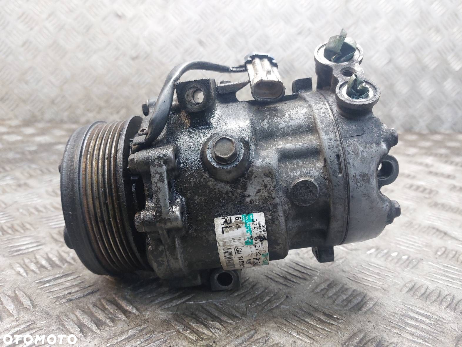SPRĘŻARKA KOMPRESOR KLIMATYZACJI COMBO C 1.7 CDTI 24421642 - 2
