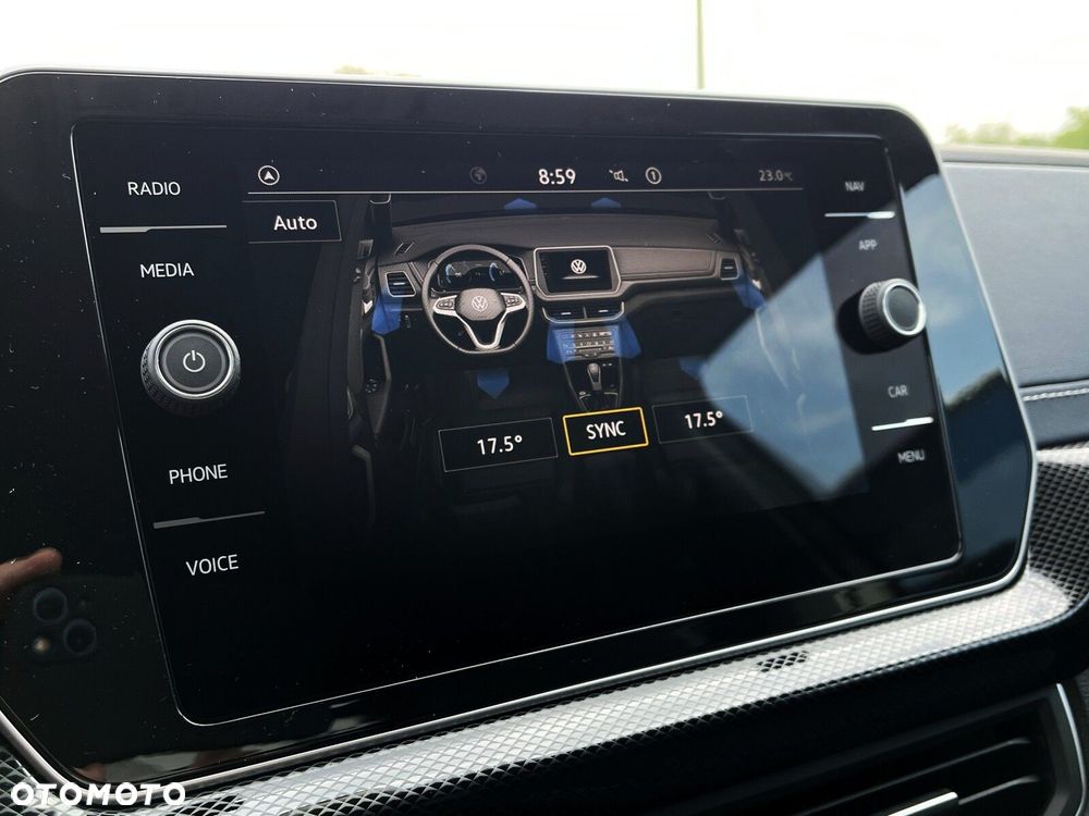 Volkswagen T-Cross 1.5 TSI ACT Style DSG - 25