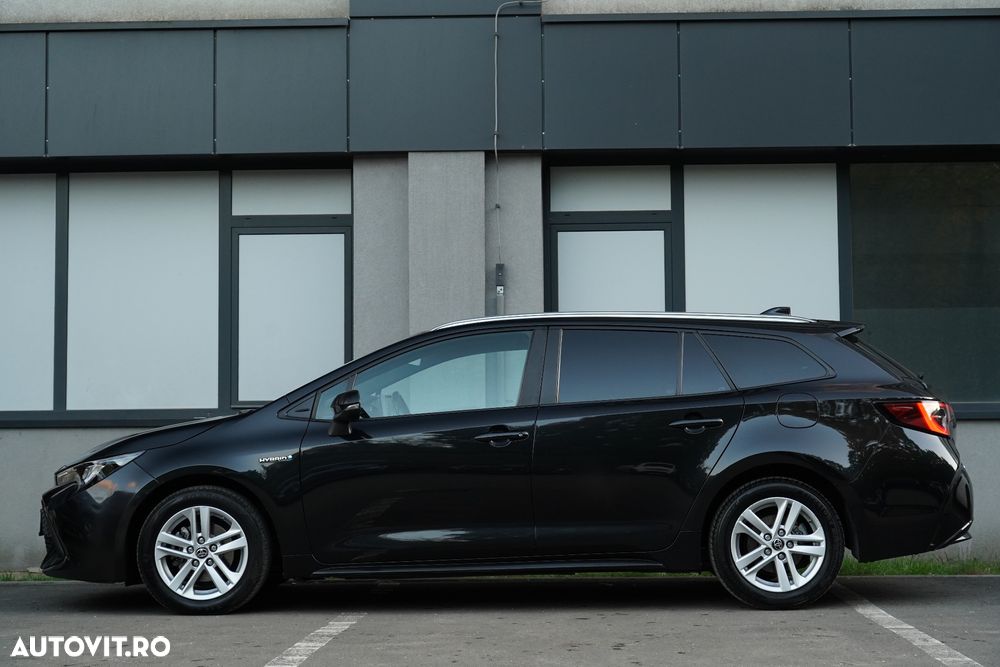 Toyota Corolla 1.8 HSD Business - 23