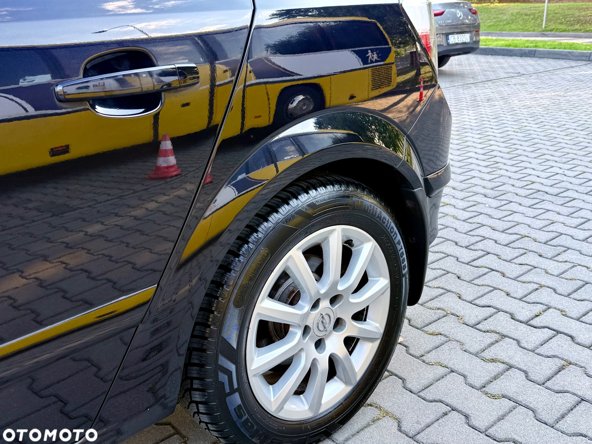 Opel Astra II 1.8 Elegance - 21