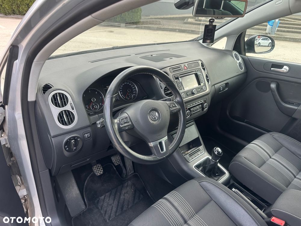 Volkswagen Golf Plus 2.0 TDI DPF MATCH - 10