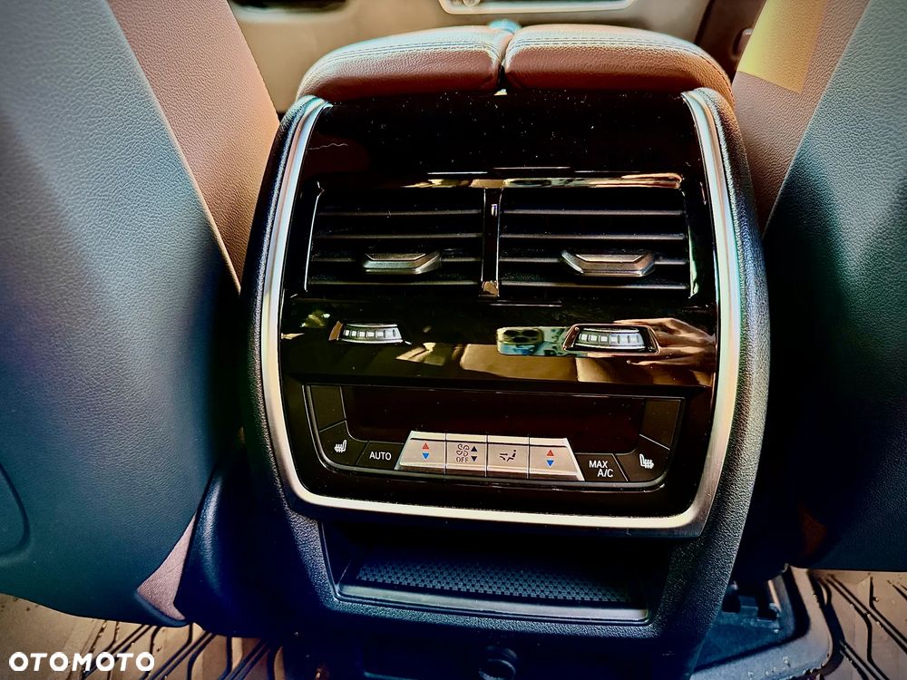 BMW X5 xDrive40d mHEV sport - 28