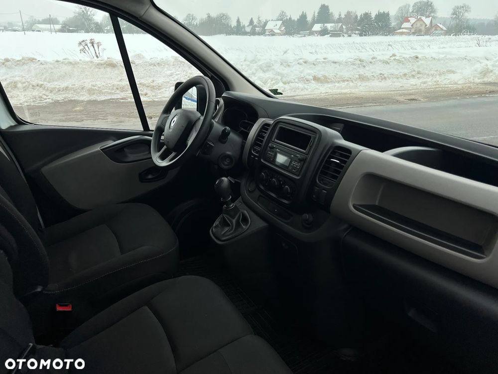 Renault Trafic - 10
