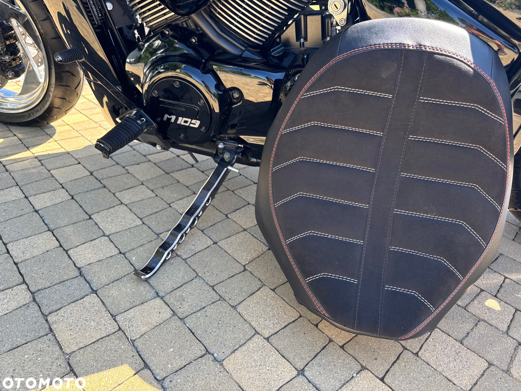 Suzuki Boulevard - 29