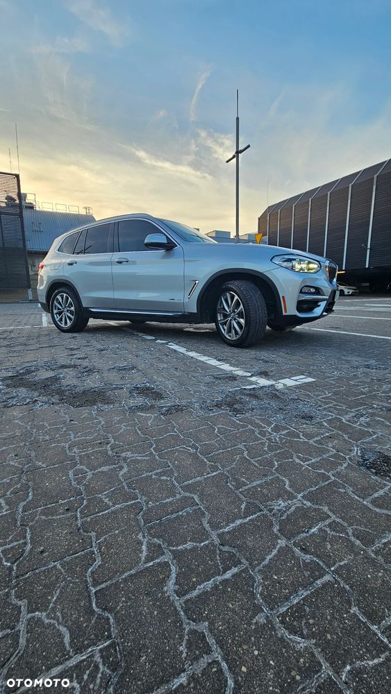 BMW X3 xDrive30i Luxury Line - 5