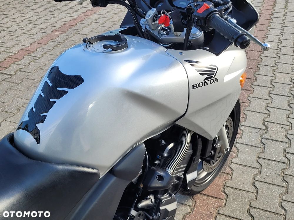 Honda CBF - 20