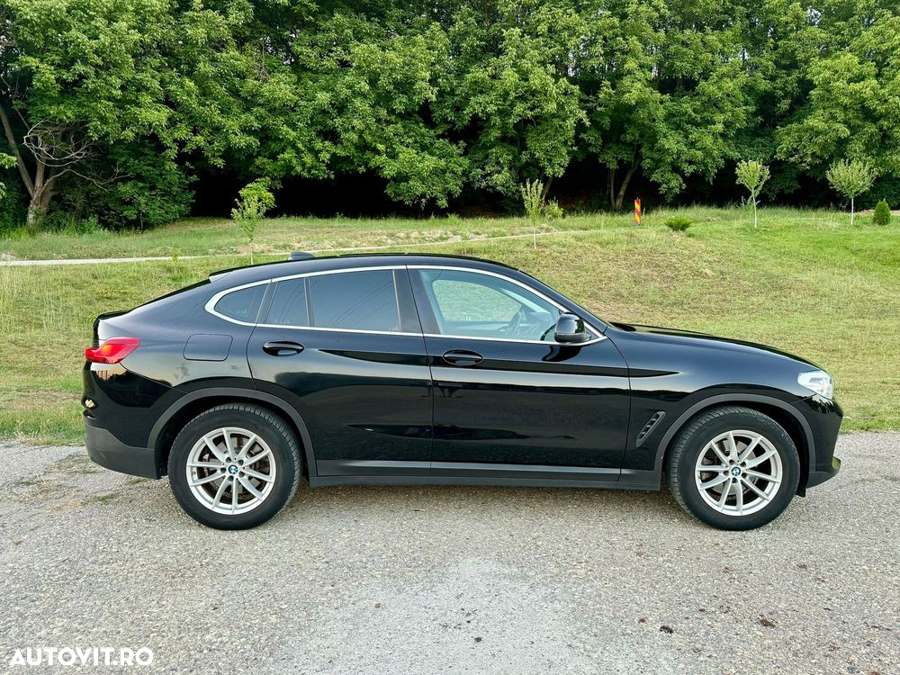 BMW X4 xDrive20d Standard - 3