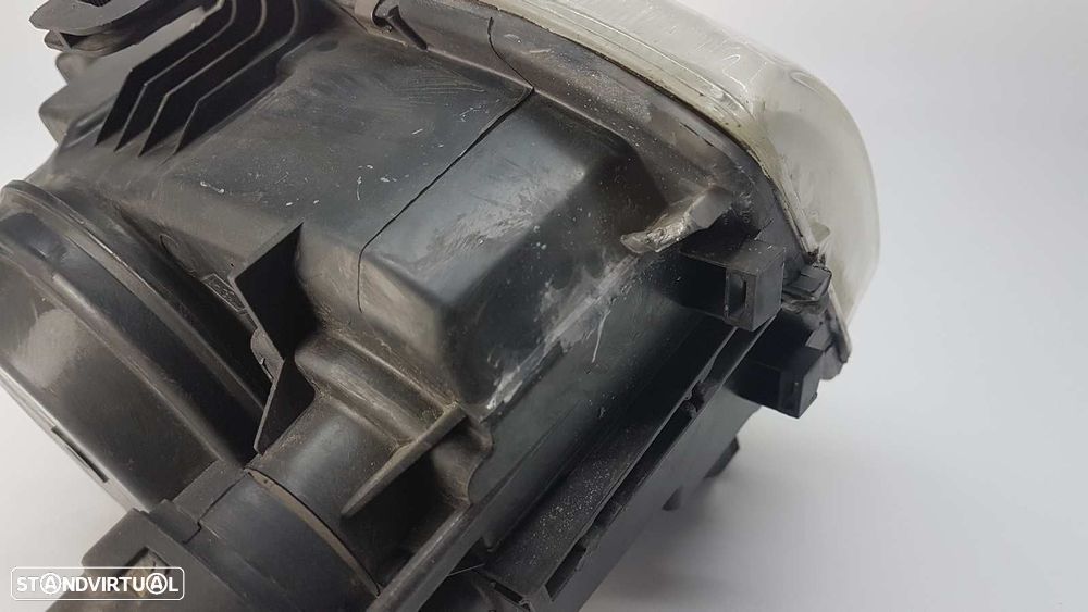FAROL DIREITO RENAULT MEGANE I BERLINA HATCHBACK (BA0) 1.6E ALIZE - 3