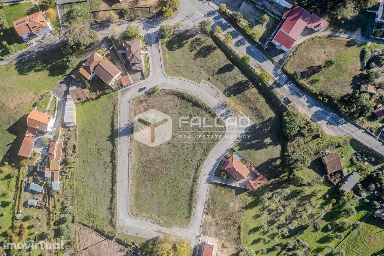 Terreno Para Construção  Venda em Alcanede,Santarém - Grande imagem: 2/33