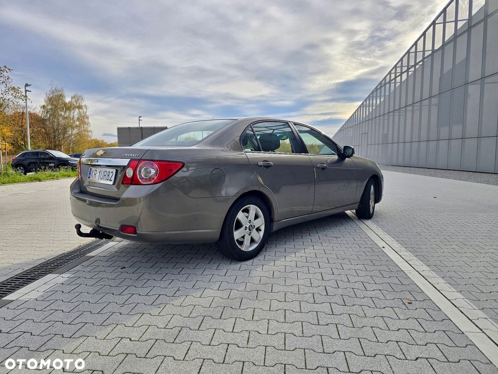 Chevrolet Epica - 11