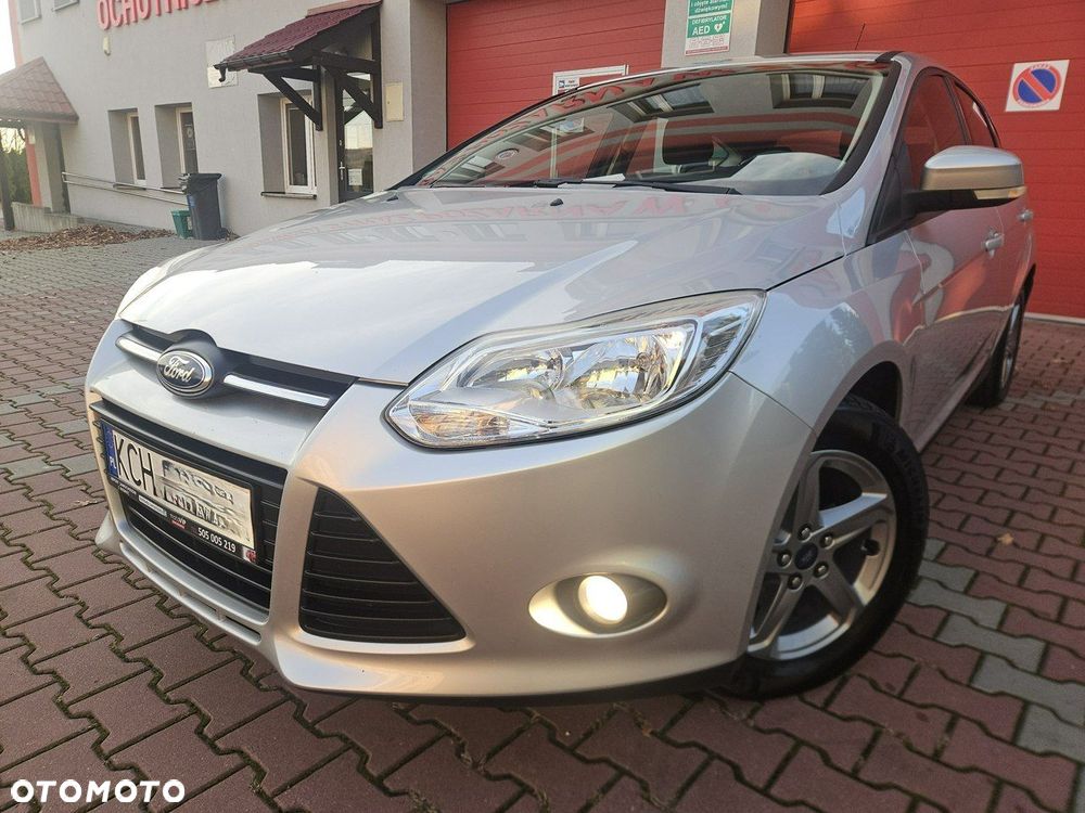 Ford Focus 1.6 Edition - 11