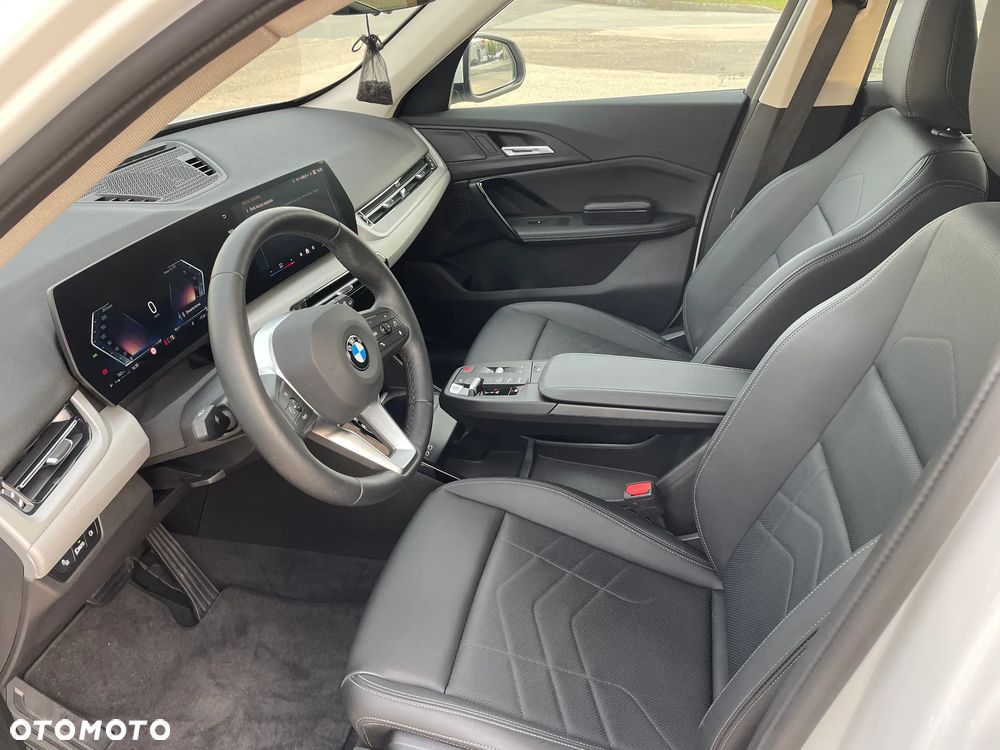 BMW X1 sDrive18i - 22