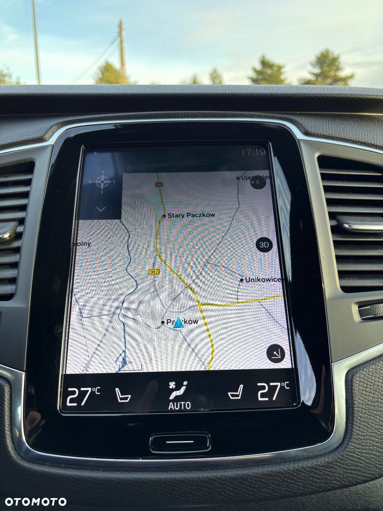 Volvo XC 90 D5 AWD Momentum - 29