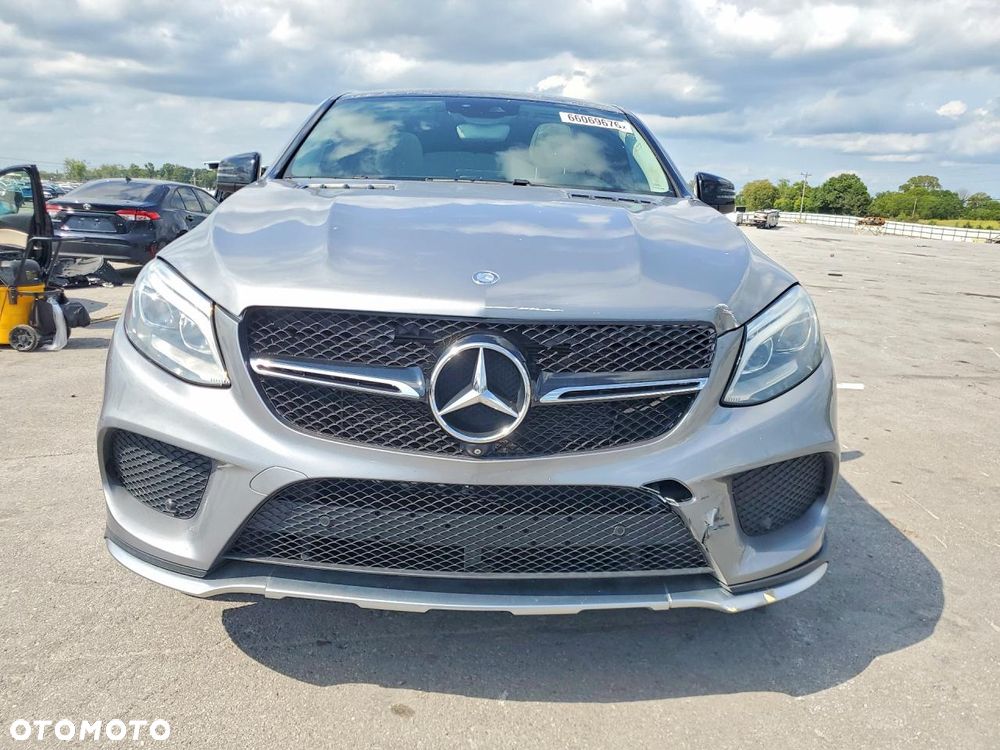 Mercedes-Benz GLE AMG 43 4Matic 9G-TRONIC AMG Line - 2