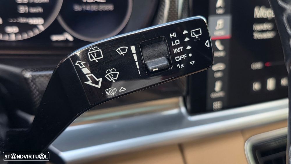 Porsche Panamera Sport Turismo 4 E-Hybrid Platinum Edition - 52