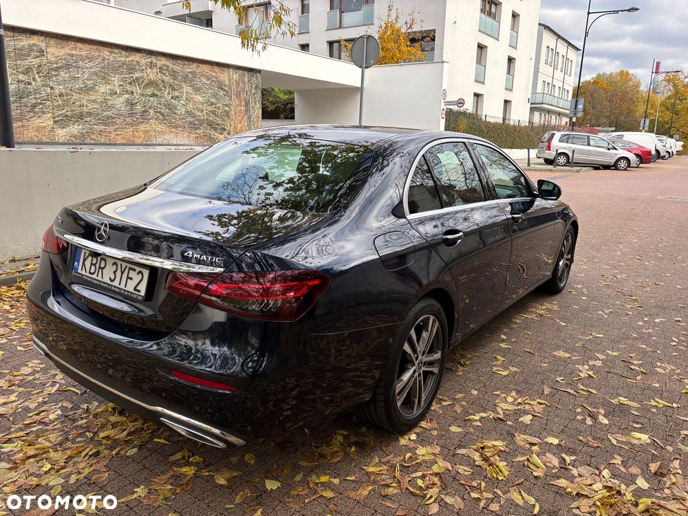 Mercedes-Benz Klasa E 220 d Coupe 4-Matic Avantgarde - 3