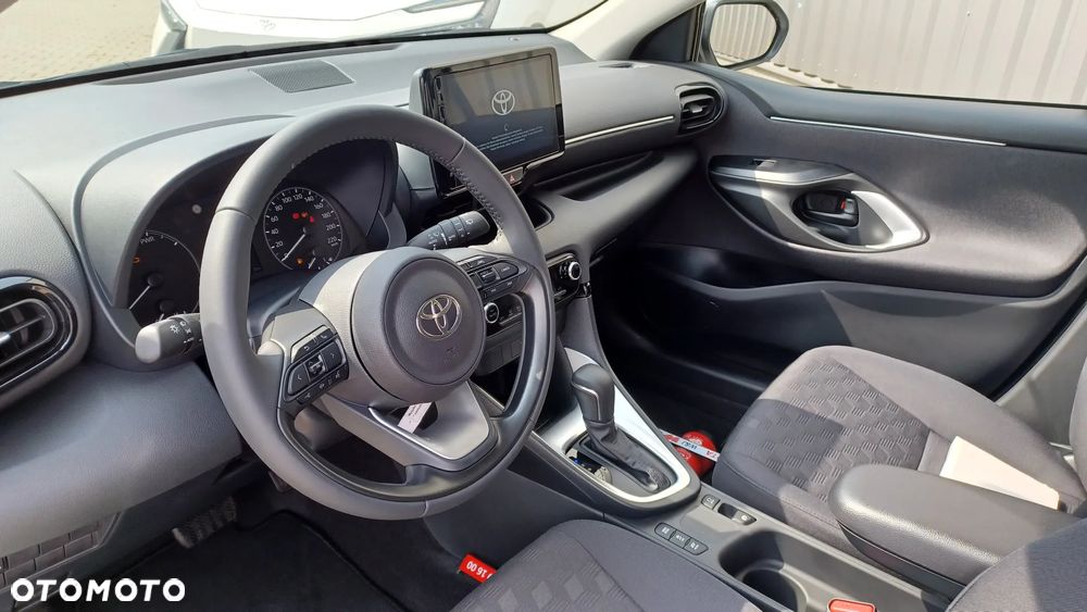 Toyota Yaris - 9