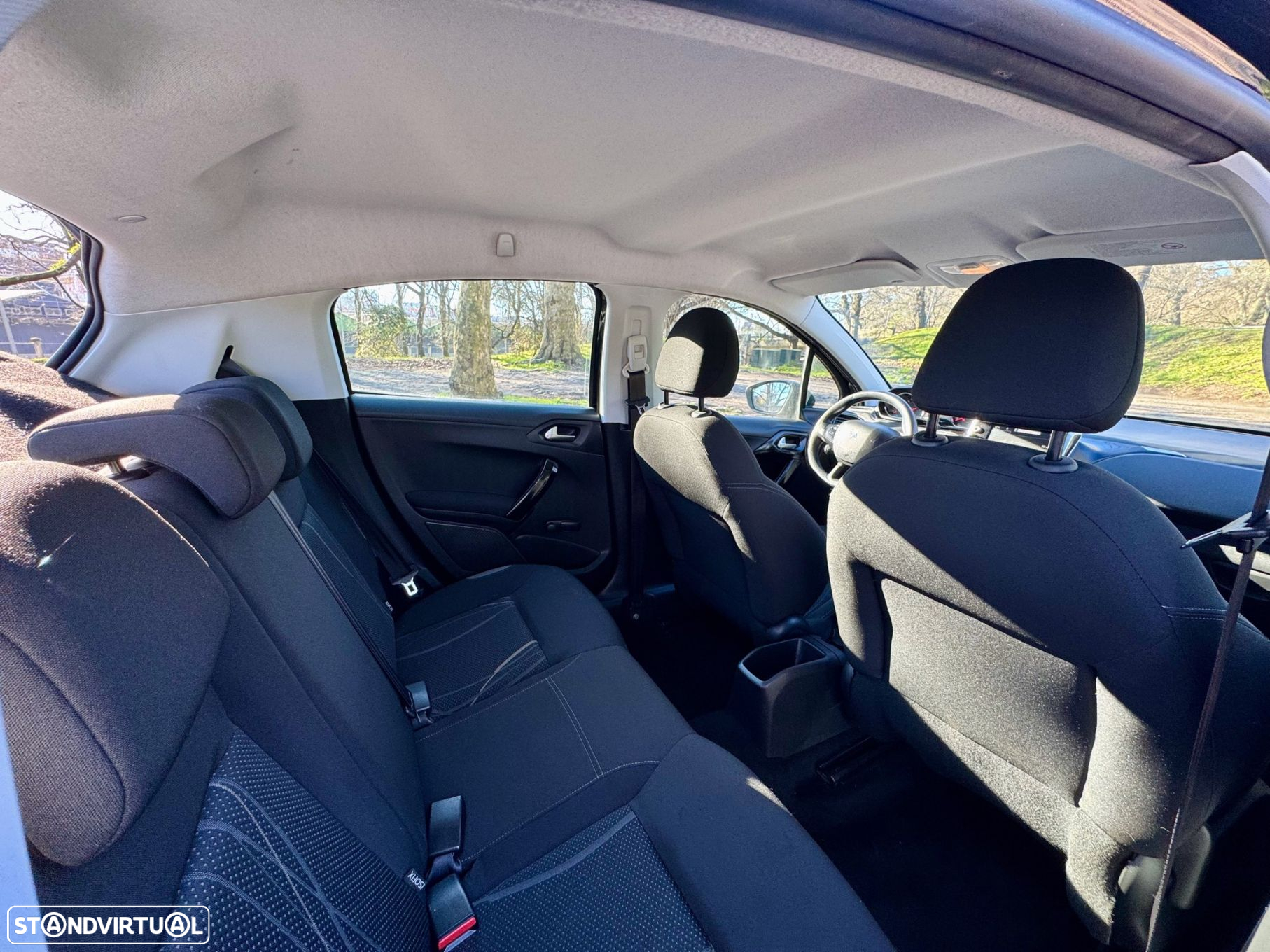 Peugeot 208 1.2 VTi Active - 19