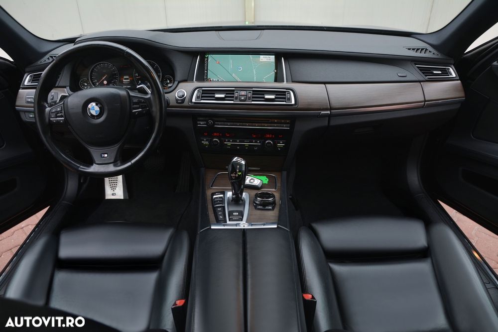 BMW Seria 7 740d xDrive - 16