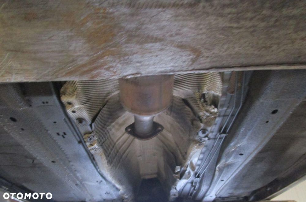 Volvo S80 2.5T Momentum - 23