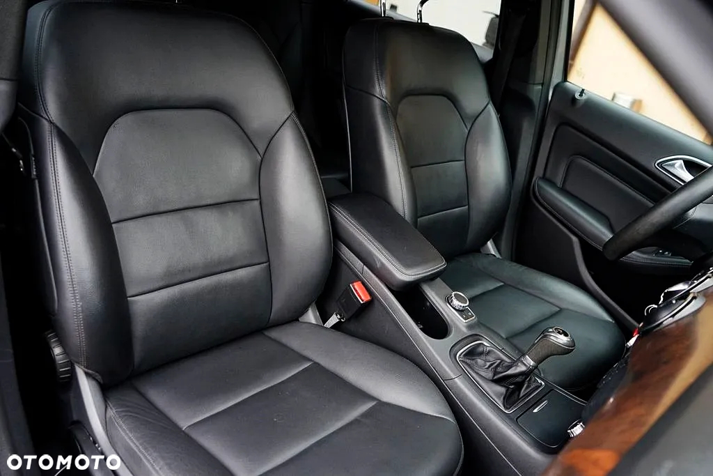 Mercedes-Benz Klasa B 180 CDI (BlueEFFICIENCY) - 24