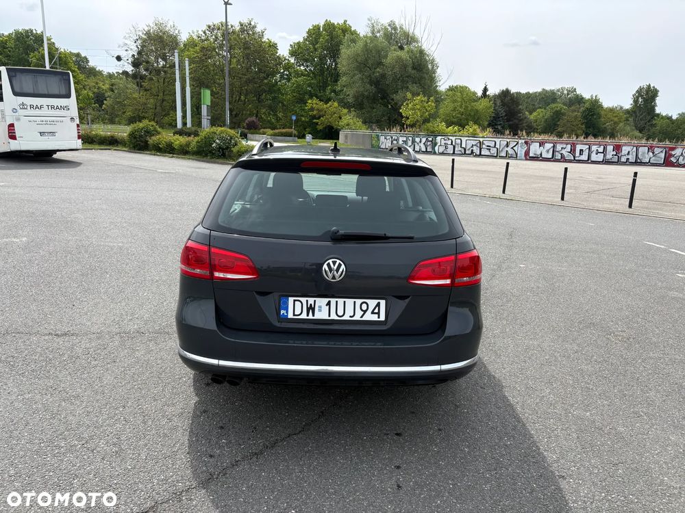 Volkswagen Passat 2.0 TDI BlueMotion Technology Comfortline - 3