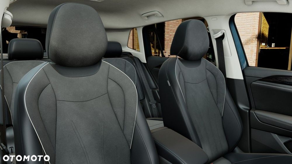 Volkswagen Tiguan 1.5 eTSI Elegance DSG - 11