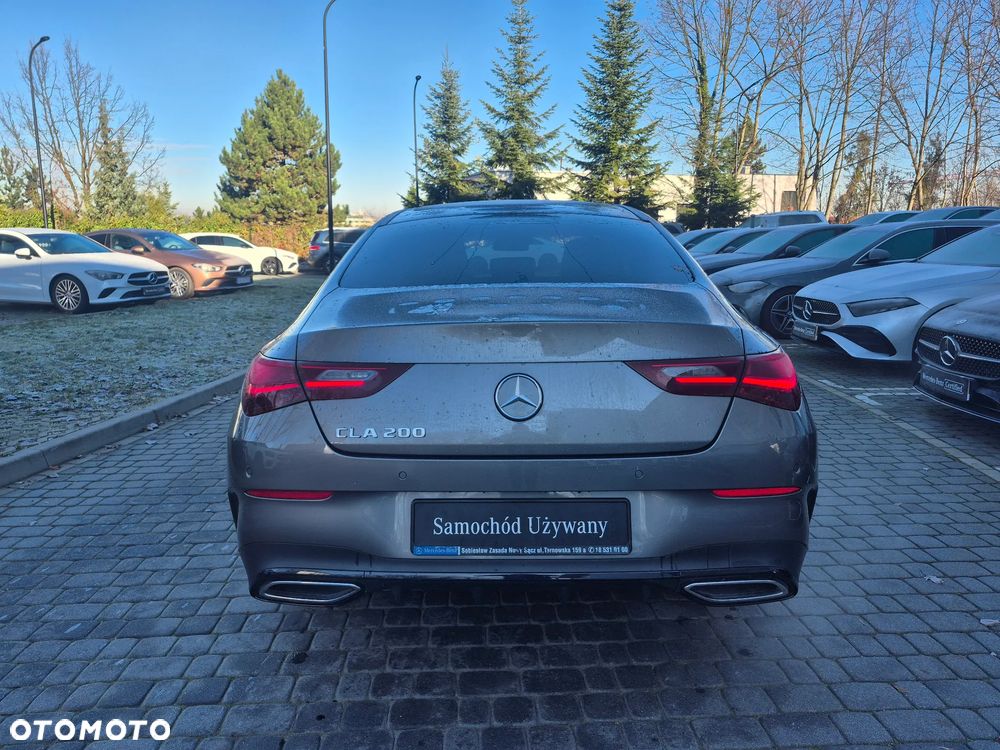 Mercedes-Benz CLA 200 AMG Line 7G-DCT - 11