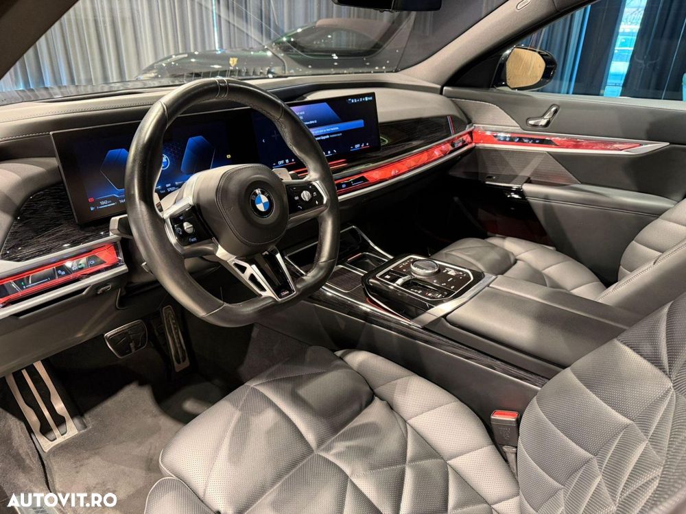 BMW Seria 7 740d xDrive MHEV - 21