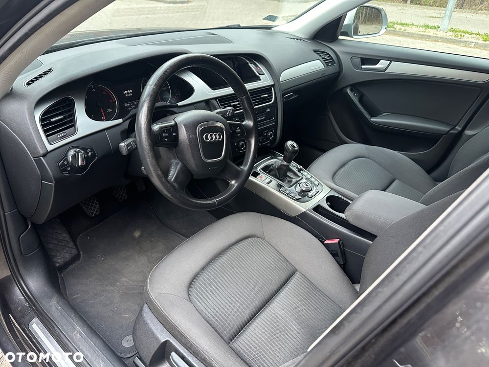 Audi A4 Avant - 19