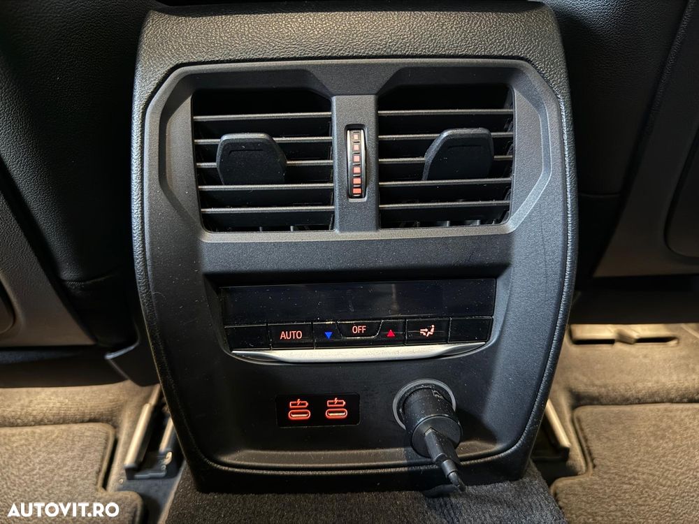 BMW Seria 3 320i AT - 29