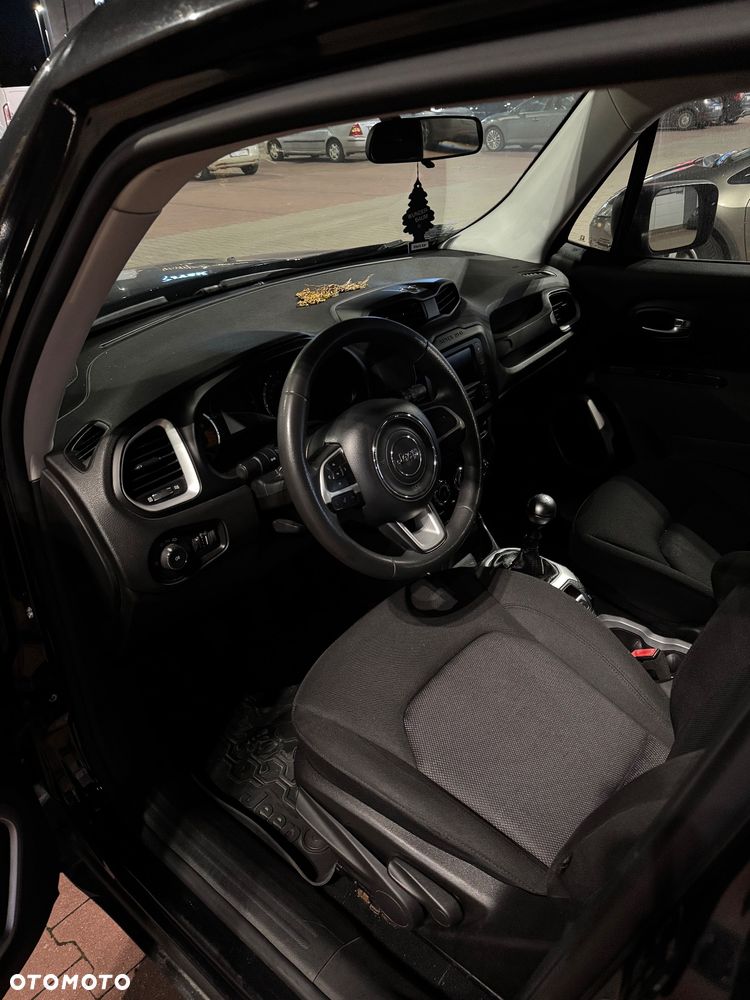 Jeep Renegade 1.6 E-TorQ Sport FWD - 6