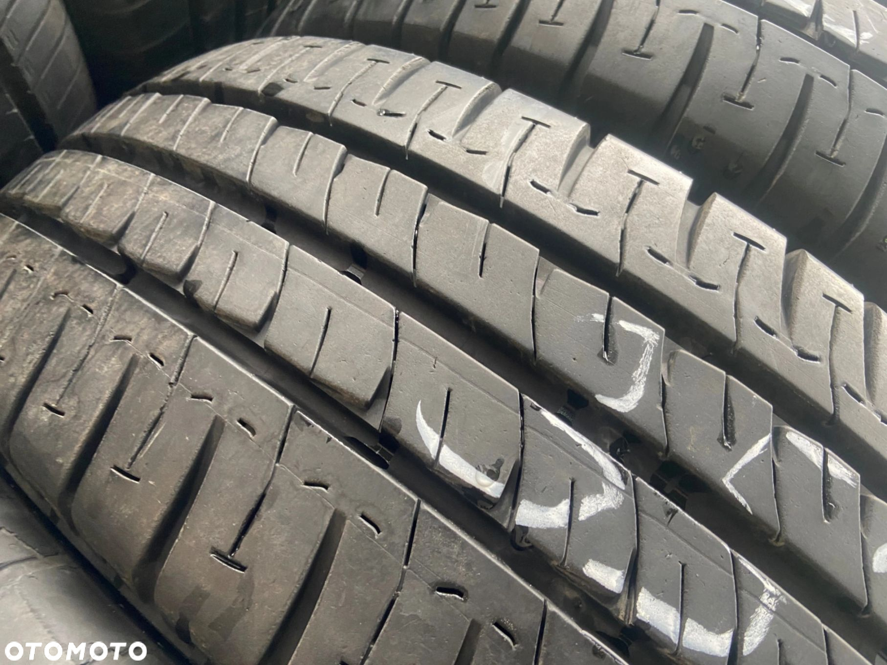 215/60/17C Michelin Agilis_8mm_2szt_(352) - 4