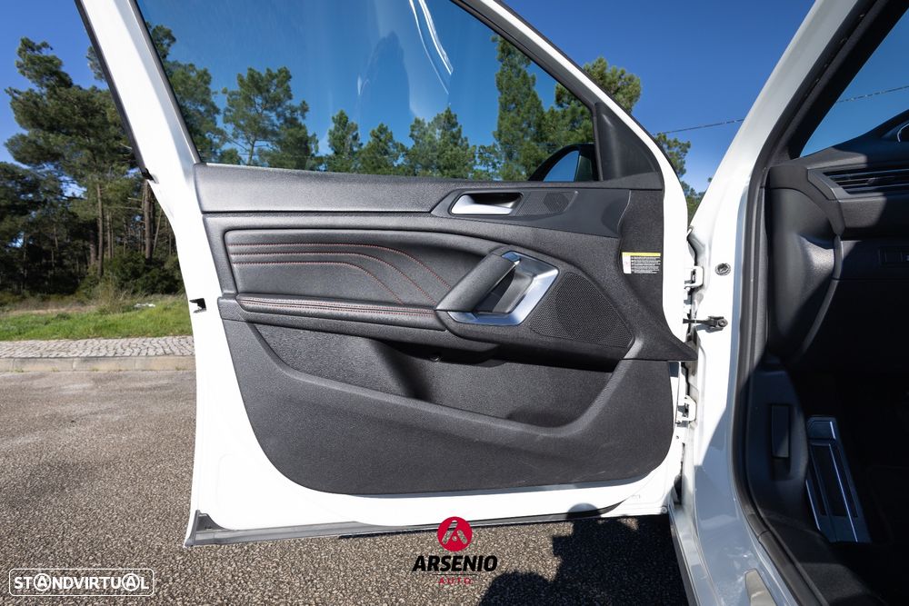 Peugeot 308 SW 1.5 BlueHDi GT EAT8 - 30