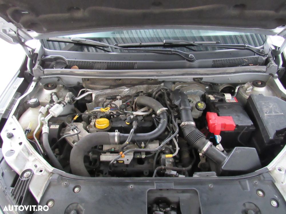 Dacia Logan TCe 90 Essential - 21