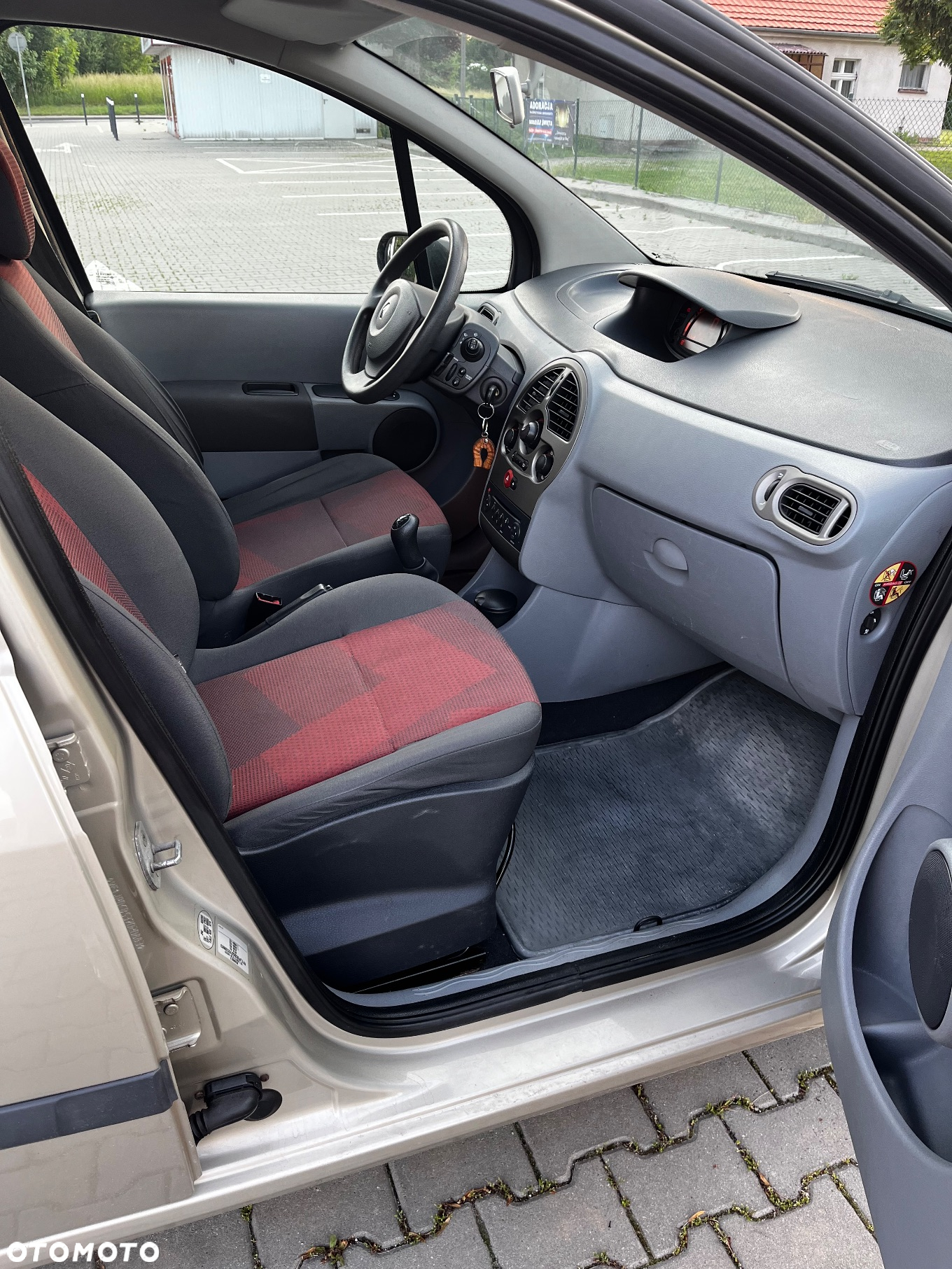 Renault Modus - 12