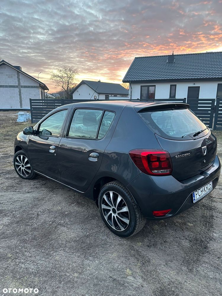Dacia Sandero 1.5 dCi Laureate - 6
