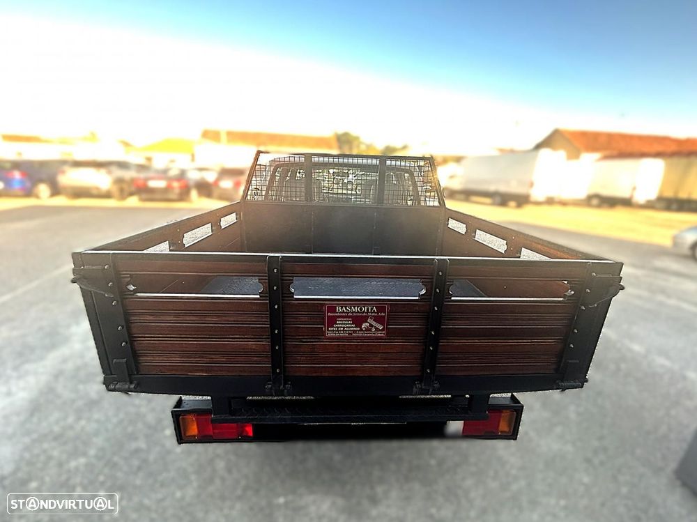 Nissan Navara 4X4 - 6