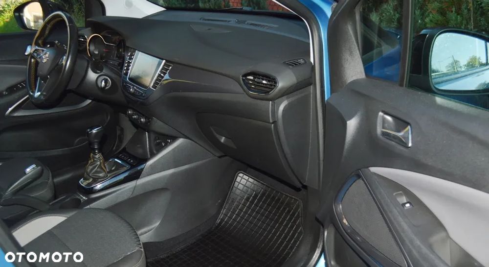 Opel Crossland X - 33