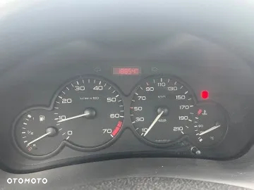 Peugeot 206 - 4