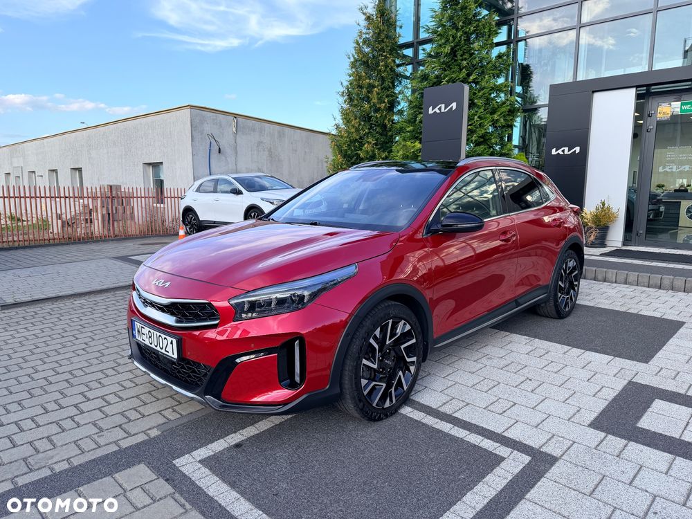 Kia XCeed 1.5 T-GDI L Business Line DCT - 4
