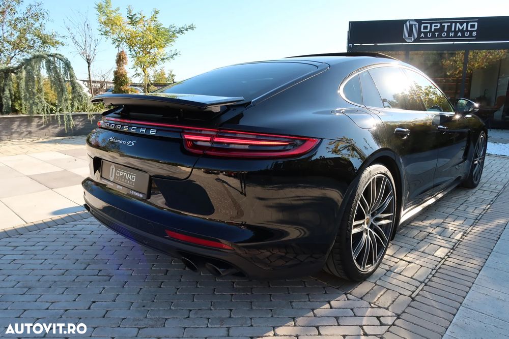 Porsche Panamera - 7