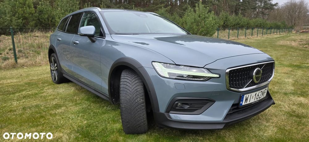 Volvo V60 Cross Country B4 D AWD - 11