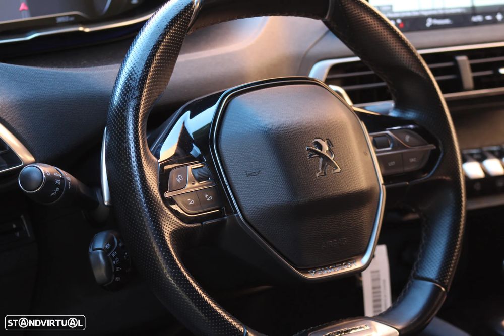 Peugeot 5008 1.5 BlueHDi GT Line J19 EAT8 - 24